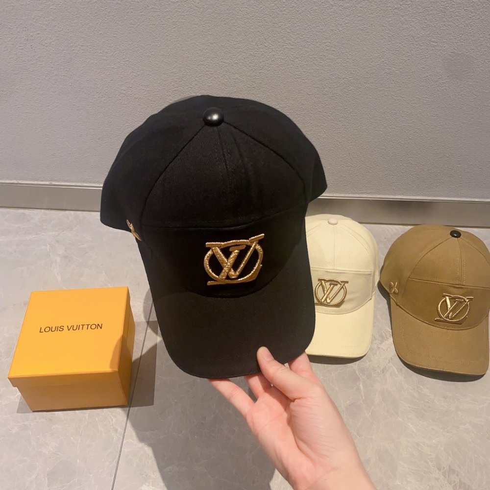 Lv embroidered lettered baseball cap - Picture 6 of 8